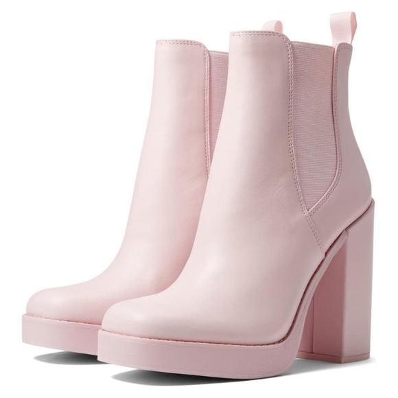 New Steve Madden Boots - Picture 3 of 6